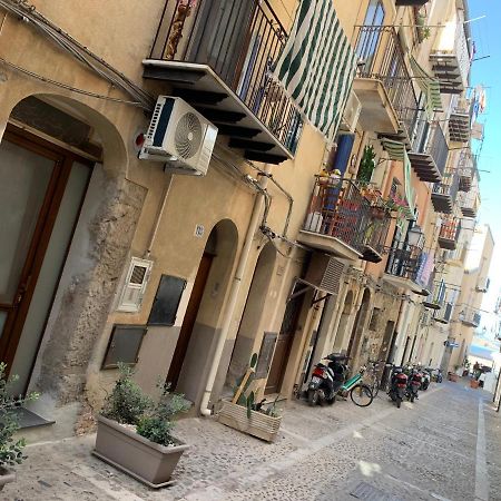 Vitrani'S House Apartments チェファル エクステリア 写真